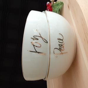 White Gold Script Rim PEACE JOY Salad Soup Cereal Bowls 5.5" x 2.25"